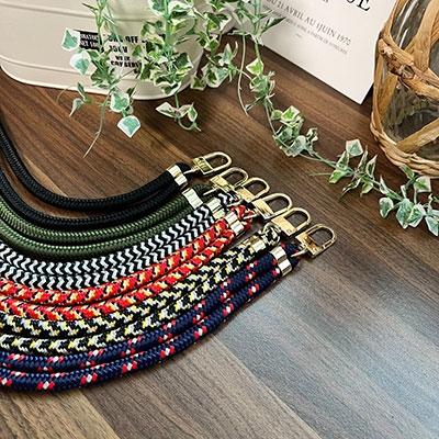 Melia スマートフォン用ショルダーストラップ レッド&ブラック Accessories |  | 02