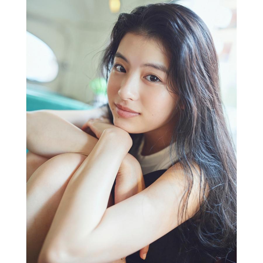 出口夏希 出口夏希1st写真集 liberte Book : タワーレコード Yahoo!店