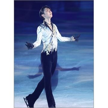 東京ニュース通信社 KISS&CRY特別編集 羽生結弦‐THE STAGE2‐ TOKYO NEWS MOOK Mook |  | 03