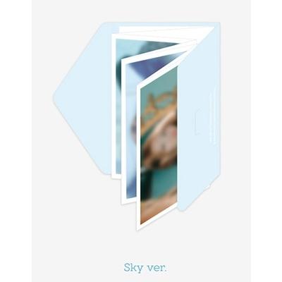 NAYEON (TWICE) Yes, I am Nayeon.<Sky Ver.> Book NAYEON (TWICE) Yes, I am Nayeon.<Sky Ver.> Book
