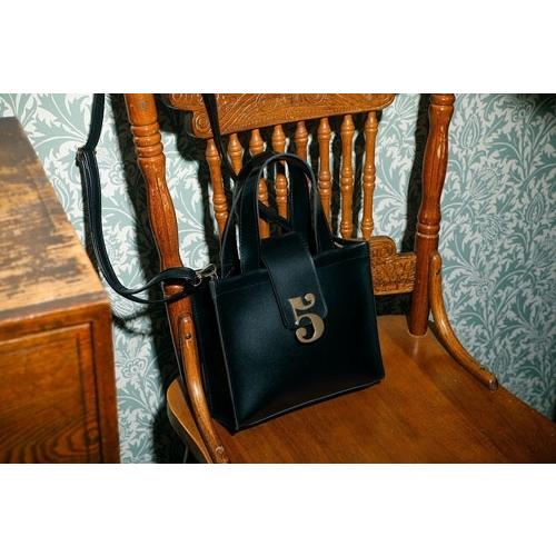 TNEWTIES 5th Anniversary Special Bag Book Book |  | 03