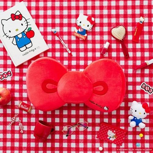 Hello Kitty ふわもちリボンクッションBOOK Book |  | 01