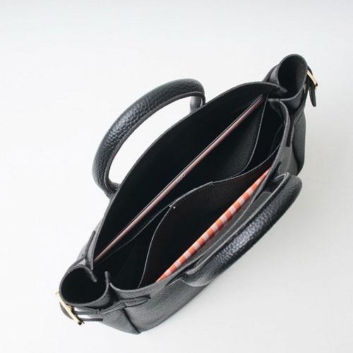 YOUNG&OLSEN The DRYGOODS STORE BELTED TOTE BAG BOOK Book