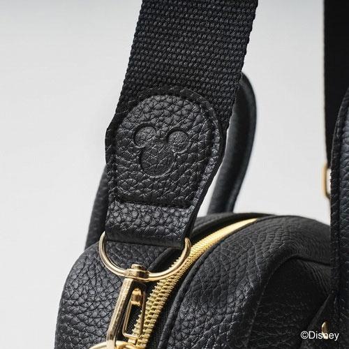 YOUNG&OLSEN The DRYGOODS STORE SHOULDER BAG BOOK with Disney MICKEY MOUSE Book |  | 05