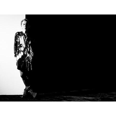 アミタマリ アミタ・マリ写真集 チバユウスケ SNAKE ON THE BEACH Bookの画像