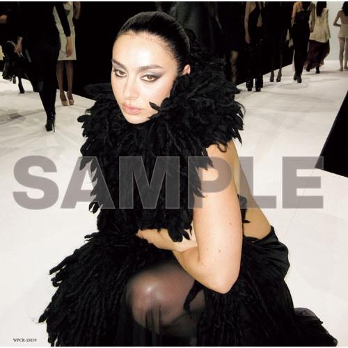 Charli XCX ミュージック・ファッション・フィルム (ジャパン・エディション) ［CD+ジャケサイズ・カード］ CD |  | 01