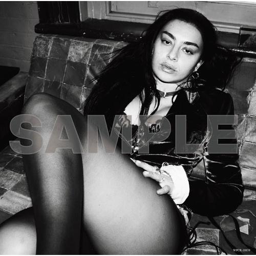 Charli XCX ミュージック・ファッション・フィルム (ジャパン・エディション) ［CD+ジャケサイズ・カード］ CD |  | 02