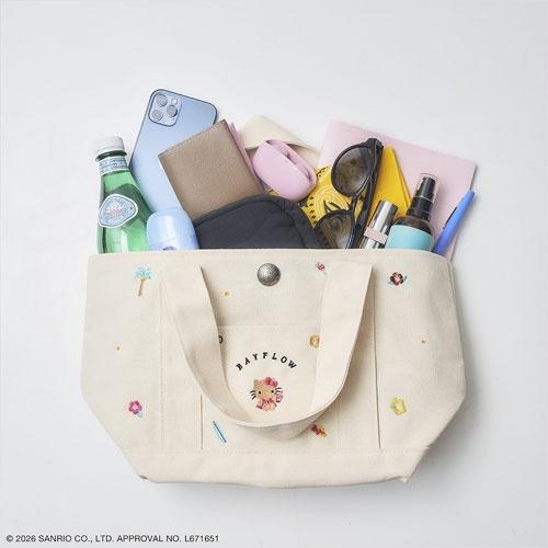 BAYFLOW × HELLO KITTY 刺繍ロゴトートバッグ BOOK Book |  | 07