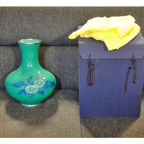 送料無料 ◇ 工芸品 陶磁器 田村 菊紋 七宝 花瓶 直径215×高さ280mm