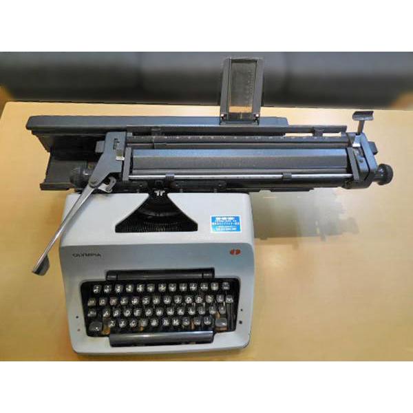 送料無料 ◇ OLYMPIA ビンテージ 手動式 タイプライター SG-3 幅680