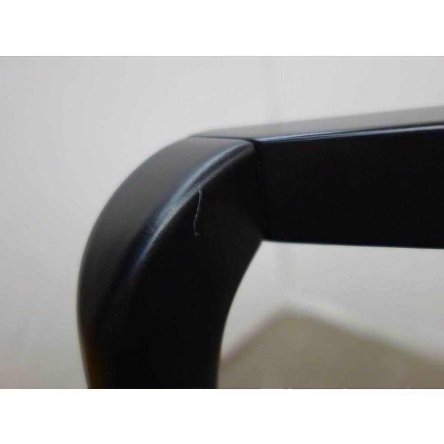 未使用 THONET アームチェア ◇ 紺 木製枠 オフィスチェア 幅638 未使用 THONET アームチェア ◇ 紺 木製枠 オフィスチェア 幅638