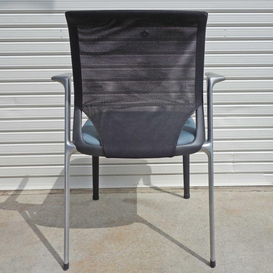 vitra. Vitra アームチェア Meda Slim 1脚 ◇ 在庫6 SA417302 vitra. Vitra アームチェア Meda Slim 1脚 ◇ 在庫6 SA417302