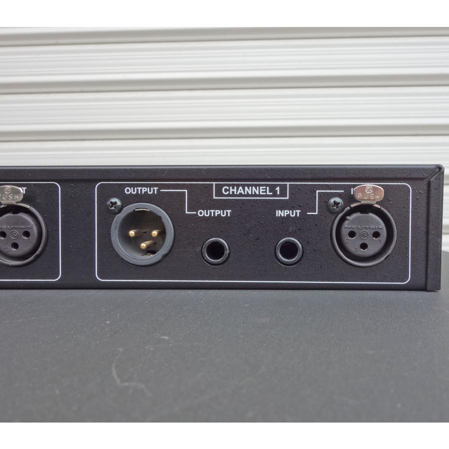 送料無料 ◇ dbx グラフィック イコライザー 215 Graphic Epualizer