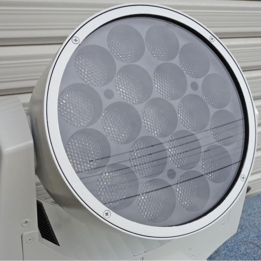 【A】 送料無料/使用浅 ◆ ROBE LED ムービングライト ROBIN 300 LEDWash ◆ ROBE 2015年製 舞台 照明 コンサート スタジオ 結婚式場の画像