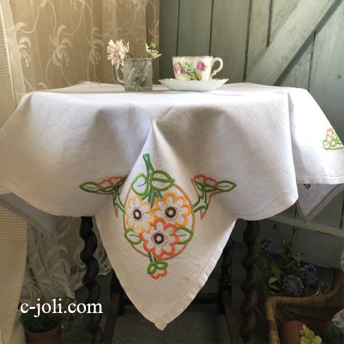 英国アンティーク】手刺繍リネンテーブルクロス T2383 : Antique CJoli