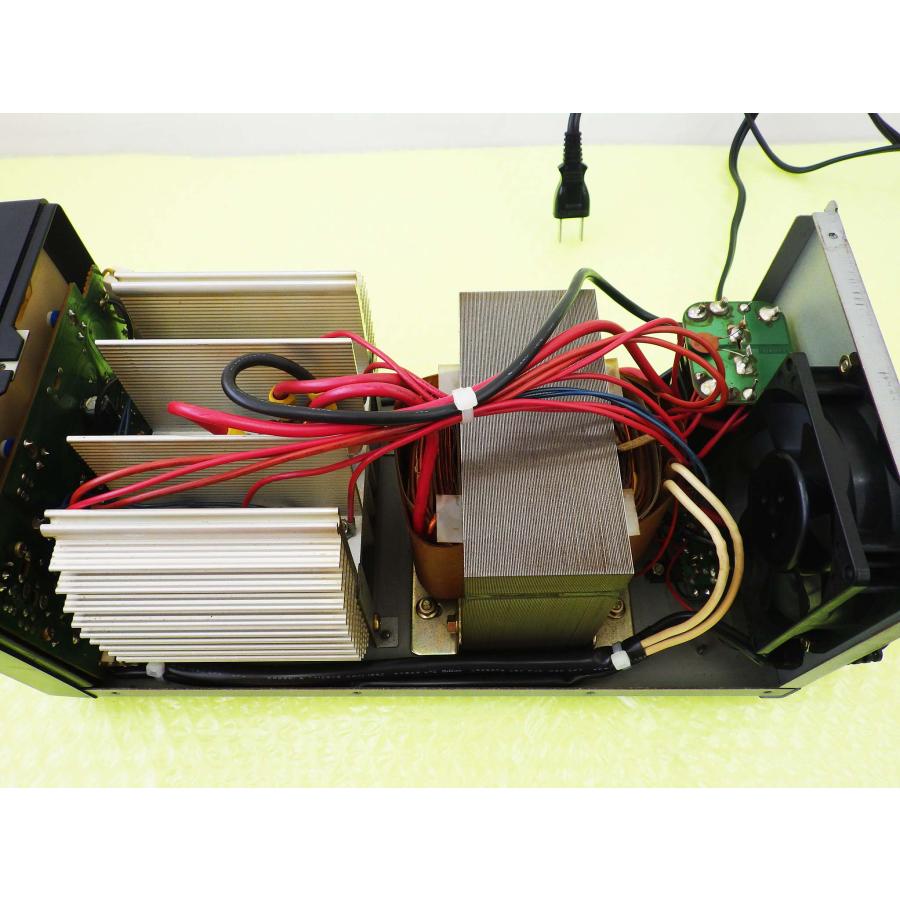 DM-130MV【ALINCO】直流安定化電源Max32A DC3V〜DC15V可変 動作