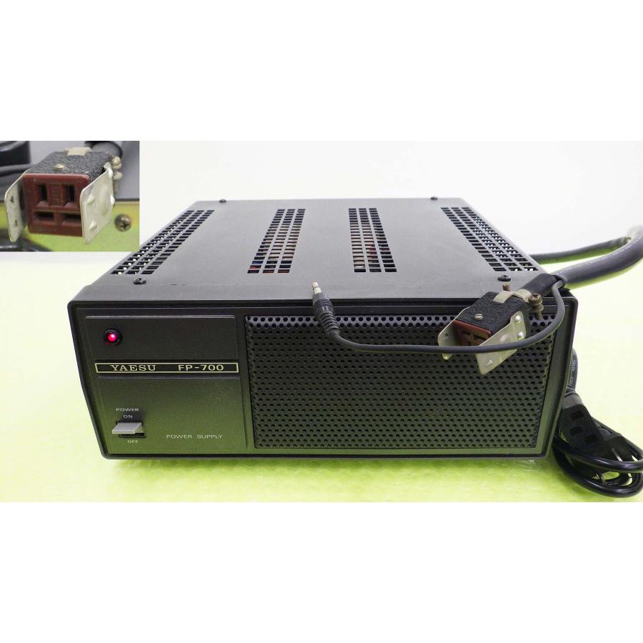 FP-700【YAESU】電源13.8V（20A) 兼 外部スピーカー100W機用 現状渡し