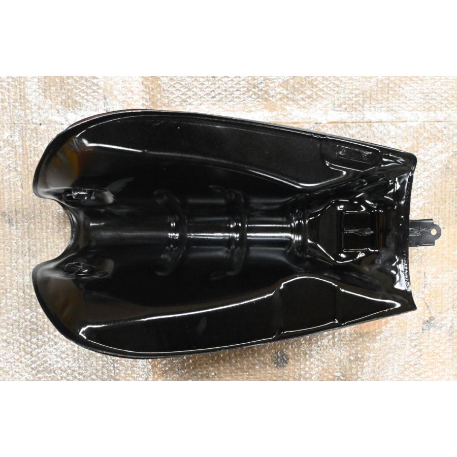 K-110 新品 Z400FX E4B エボニー ファイアクラッカーレッド 外装セット