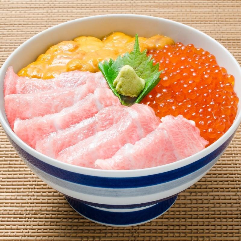 お中元 豊洲の海鮮丼セット 極み 約3〜4人前 本マグロ大トロ特盛り