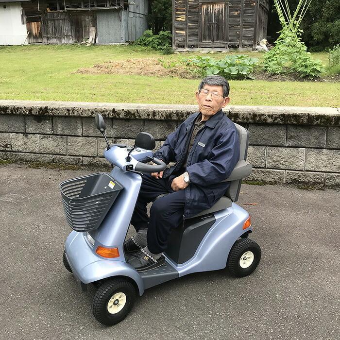 【中古】スズキ SUZUKI ET4DA セニアカー 2023年製 鍵2本付き【ハンズクラフト佐賀】 セニアカー ET4DA-1｜セニアカー,シニアカー中古販売 ディーカート