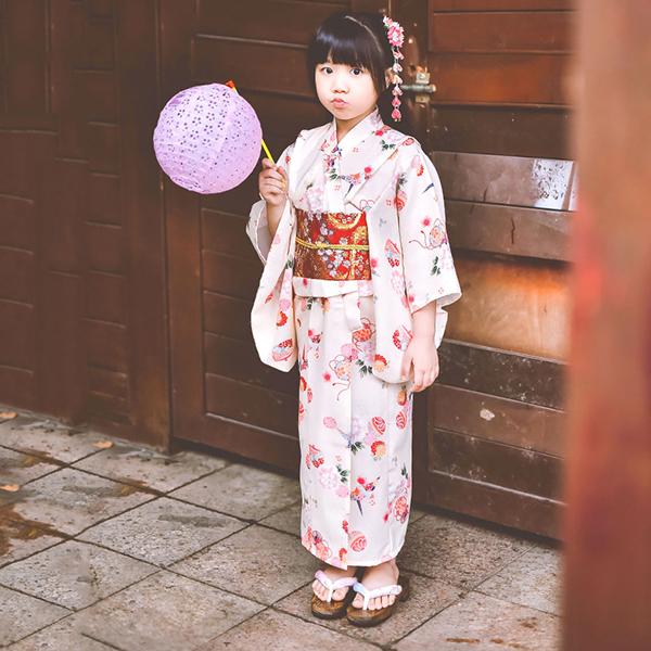 魅力的な価格 スーパーみやつぼ子供浴衣 キッズ浴衣 女の子 和装 和服 浴衣単品 子供 キッズ かわいい おしゃれ 夏祭り お祭り おまつり Hanatomi Co Jp