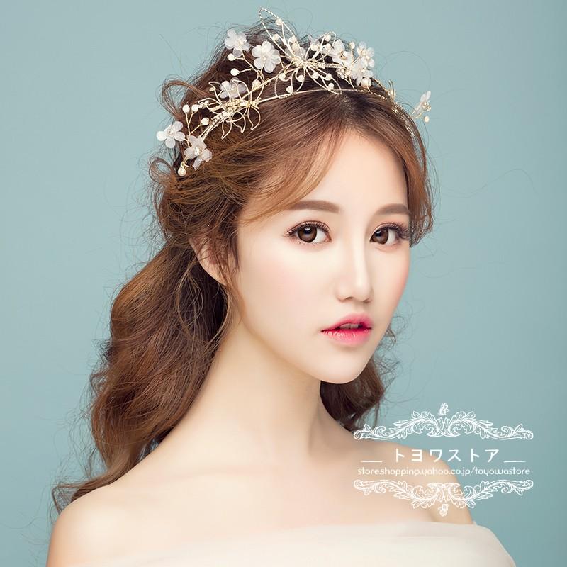 ウエディング ヘッドドレス ヘアバンド カチューシャ 髪飾り 花嫁 ウェディング 結婚式 発表会 演奏会 披露宴 ブライダル パーティー 二次会 海外挙式 ビーズ 日本製
