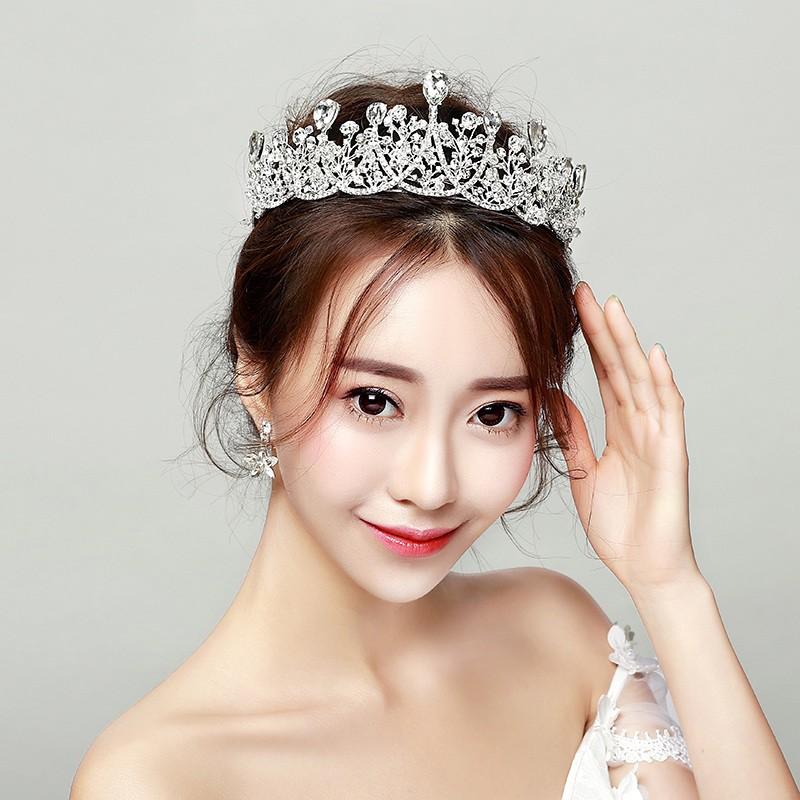 ウェディング ティアラ クラウン 安い ヘッドドレス ブライダル 髪飾り 花嫁 結婚式 ヘアアクセサリー パーティー 二次会 発表会 hgts038 トヨワストア 通販 Yahoo ショッピング