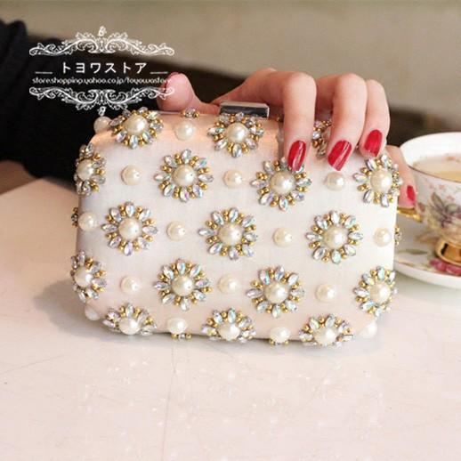 パーティーバッグ 大きめ 結婚式 バッグ 安い ウエディングバッグ 花嫁 クラッチバッグ 二次会 ハンドバッグ パール クラッチ キャバ 披露宴 発表会 ビジュー Yhb065 トヨワストア 通販 Yahoo ショッピング