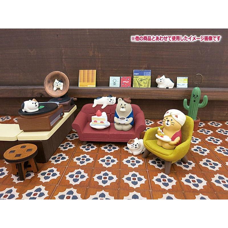 DECOLE concombre デコレ コンコンブル レトロチェア（三毛猫付き