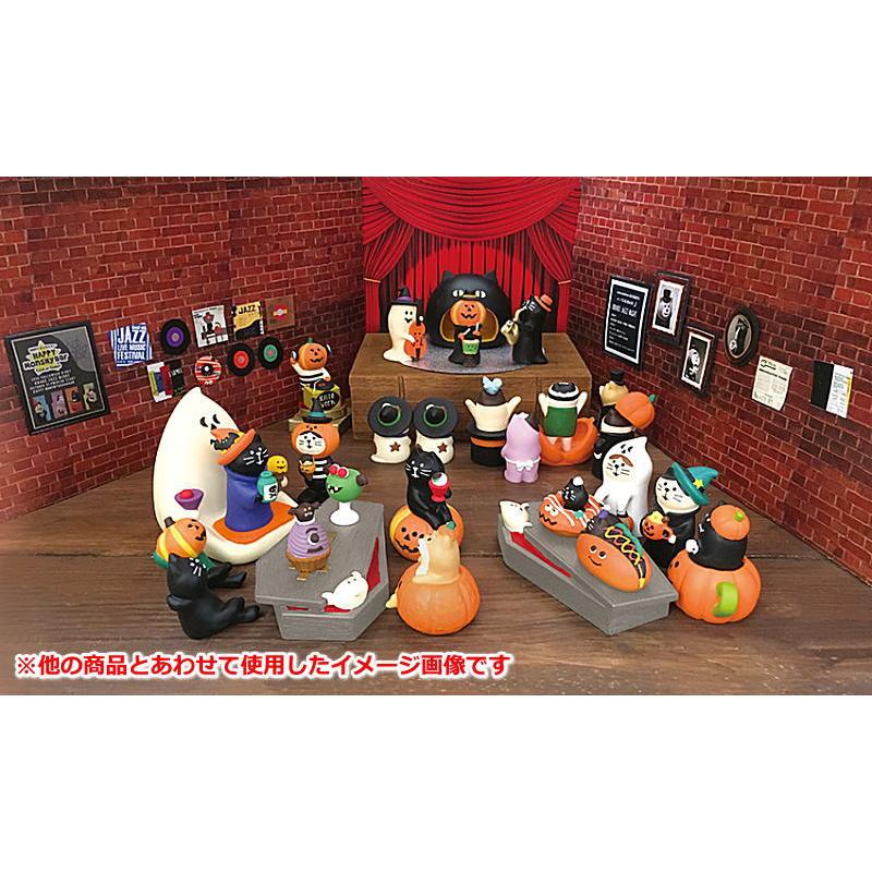 コンコンブルハロウィン① 魔女猫