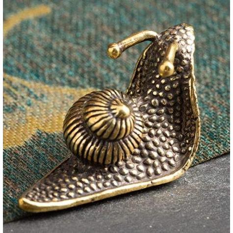 置物オブジェ】カタツムリ 真鍮製 開運 金運 風水 アンティーク