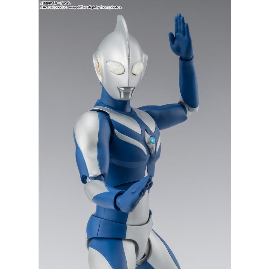 BANDAI（バンダイ） S.H.Figuarts ウルトラマンコスモス ルナモード