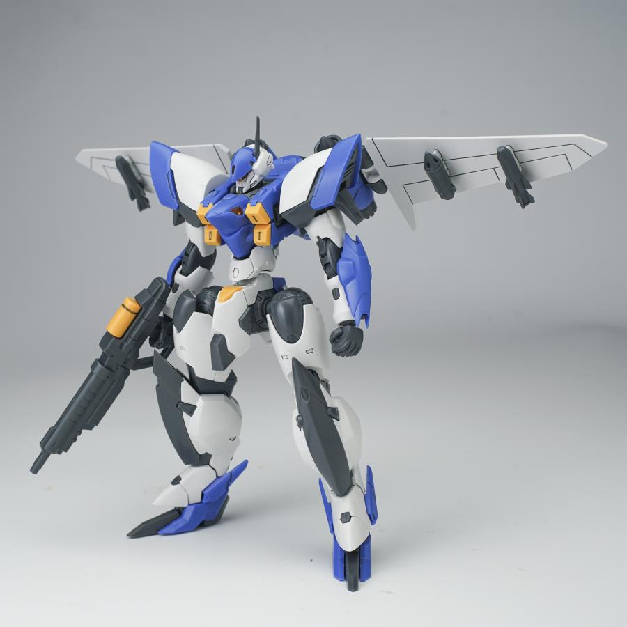 SHEIK MAINLAND ULTRA ACTION TROOPER 雲雀(ひばり) 1/144スケール