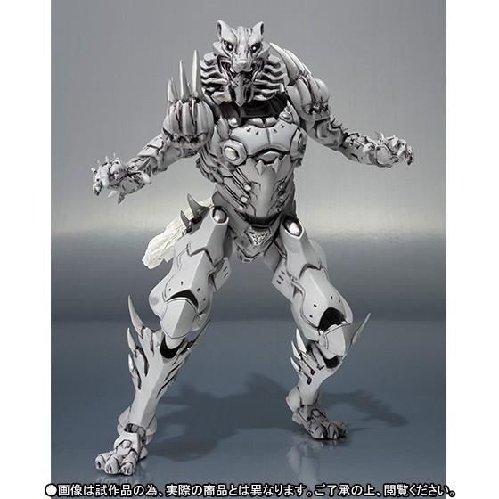 S H Figuarts ウルフオルフェノク 仮面ライダー555 魂ウェブ商店限定 トイズかめた ヤフー店 通販 Yahoo ショッピング