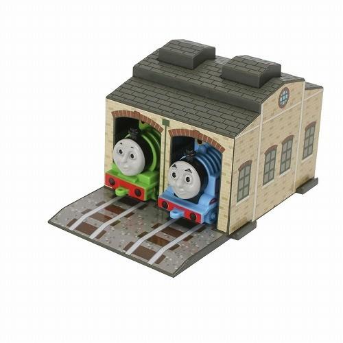 トーマス パーシー 機関庫よ いドン 電車 ほかのシリーズも連結可能 トイスタジアム Goodバリュー 通販 Yahoo ショッピング