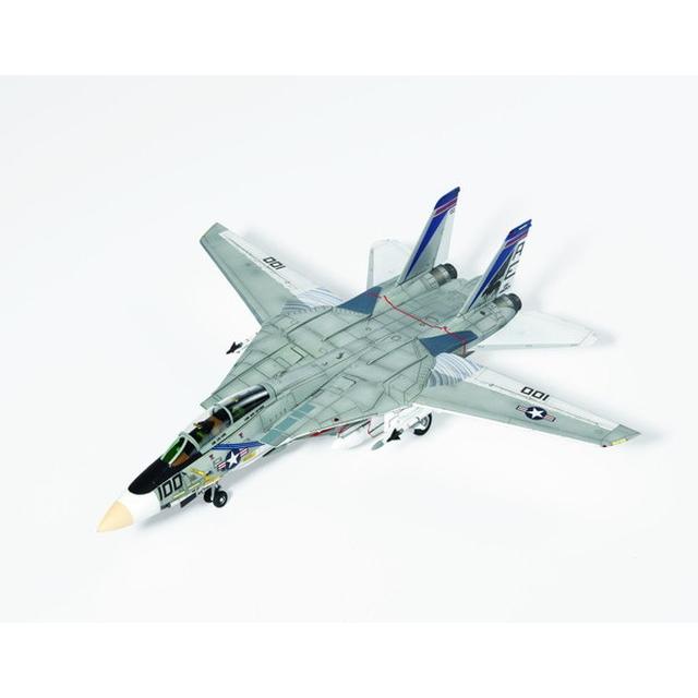 童友社 凄!プラモデル 1/72 No.06 アメリカ海軍 F-14A トム 童友社 凄!プラモデル 1/72 No.06 アメリカ海軍 F-14A トム