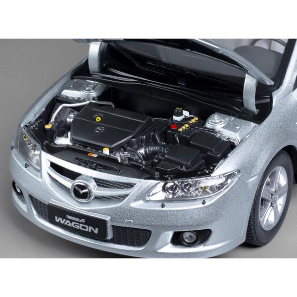 SUNSTAR 1/18 マツダ 6 ワゴン メタリックグレイシャーシルバー 完成品