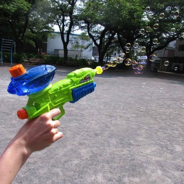 水鉄砲とシャボン玉で楽しさ2倍 バブルウォーターガン しゃぼん玉 外遊びオススメ No 210 104 色指定不可 送料無料 トイスタジアム Paypayモール店 通販 Paypayモール