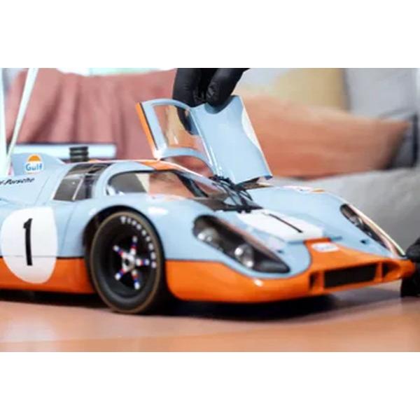 Pocher 1/8 ポルシェ 917K ガルフエディション ダイキャスト組立キット