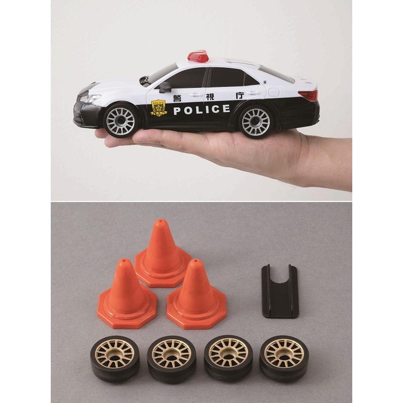 ジョーゼン ドリフトドライブ 1/24 トヨタ クラウンパトカー ジョーゼン ドリフトドライブ 1/24 トヨタ クラウンパトカー