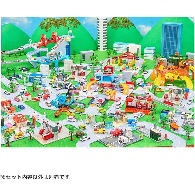トミカビークルタウン ビッグに変形 2階だてバスロータリー (トミカ