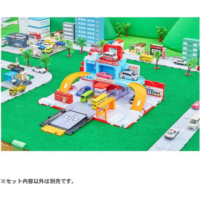 トミカビークルタウン ビッグに変形 2階だてバスロータリー (トミカ