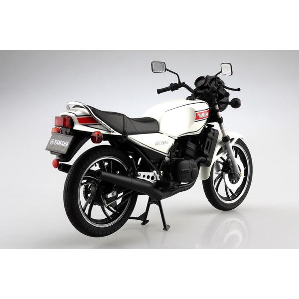 開店祝い開店祝いスカイネット 12 完成品バイク Yamaha RZ250 ニューパールホワイト プラモデル・模型