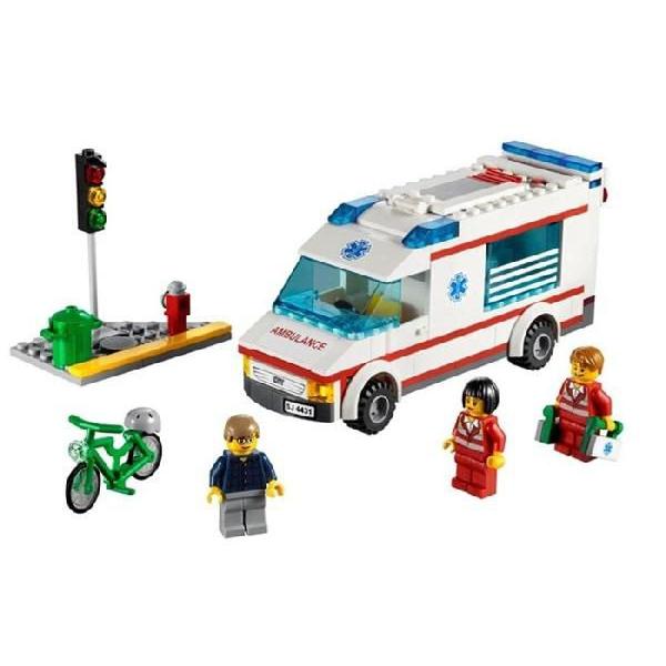 レゴブロック　LEGO　シティ　4431　救急車　レゴジャパン　送料無料｜toystadiumookawaya｜02