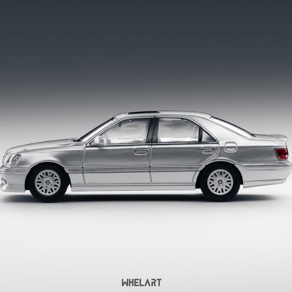 WHELART 1/64 トヨタ クラウン アスリート 2003 シルバー 完成品ダイ