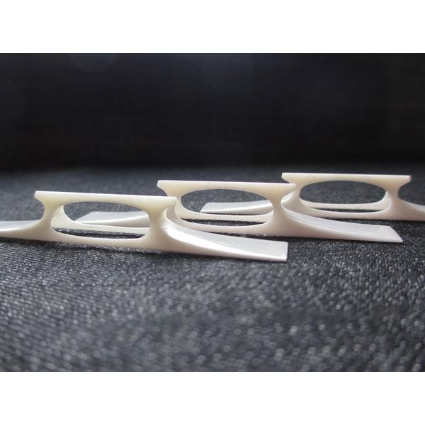 三味線駒 舎利駒 3分4厘 牛骨 箱付き 長唄・民謡など 丈夫でおすすめ