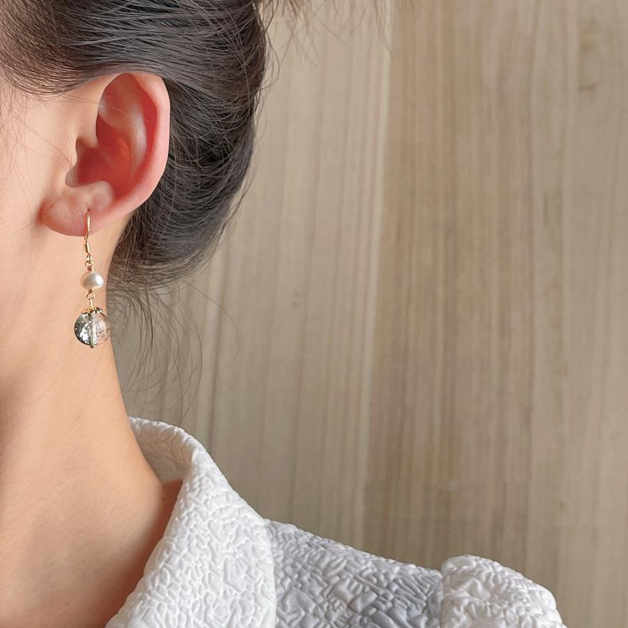 ピアス 18金 パール レデイーズ アレルギー対応 淡水パール 天然石 誕生石 グリーン ガーデン クォーツ 揺れる プレゼント 仕事 |  | 02