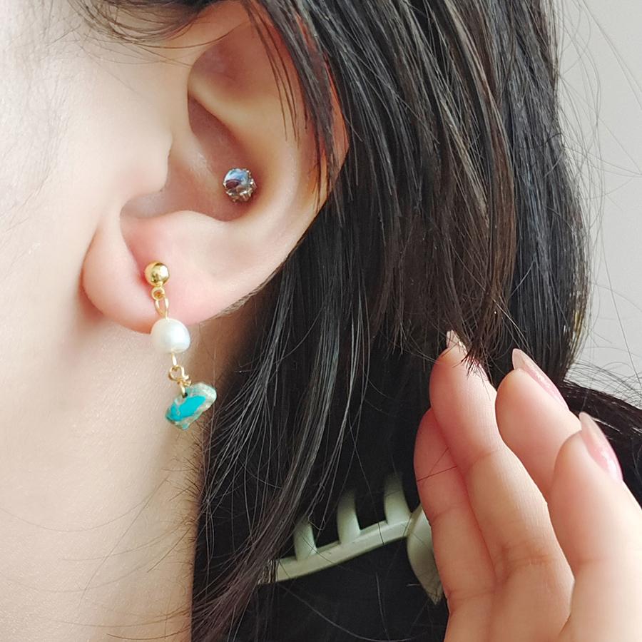 ピアス 18金 パール レデイーズ アレルギー対応 淡水パール 天然石 誕生石 トルコ石 ターコイズ 揺れる プレゼント 仕事 |  | 01