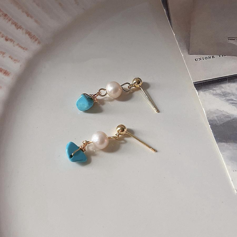 ピアス 18金 パール レデイーズ アレルギー対応 淡水パール 天然石 誕生石 トルコ石 ターコイズ 揺れる プレゼント 仕事 |  | 09