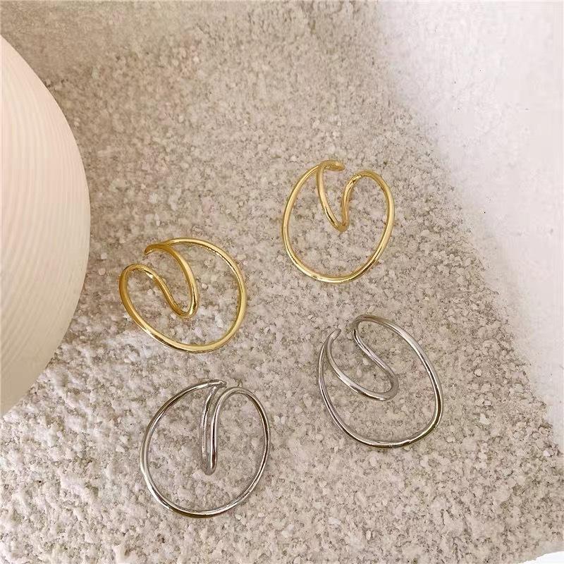 イヤーカフ レディース 18K 両耳用 2連 メタル ダブルライン ダブルツイスト 重ね付け風 カジュアル 仕事 プレゼント オフィス |  | 03